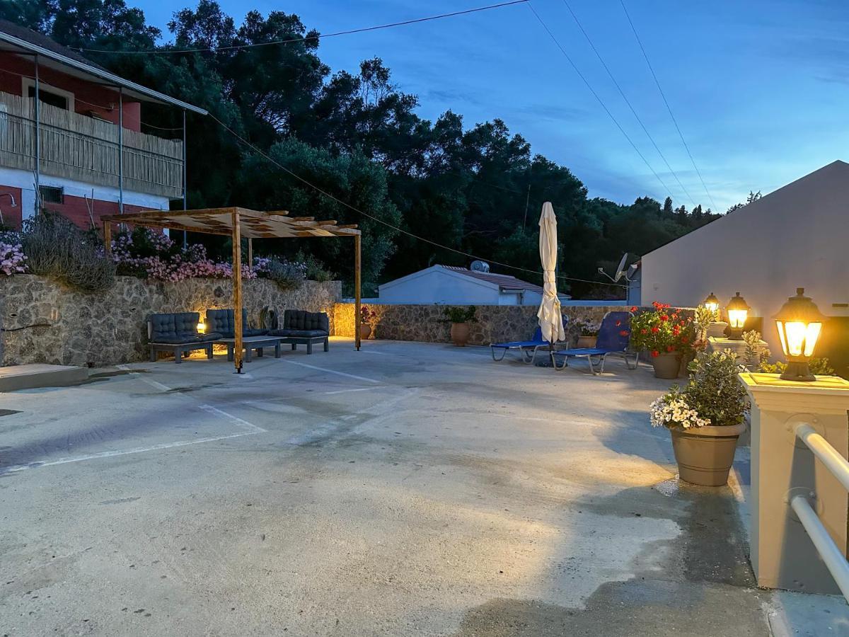 Gialos House * Agia Pelagia Chlomou