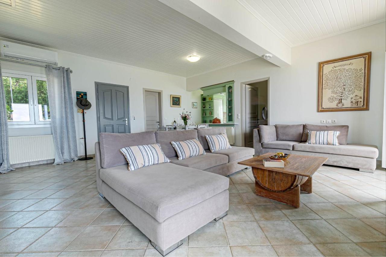Holiday home Gialos House Agia Pelagia Chlomou