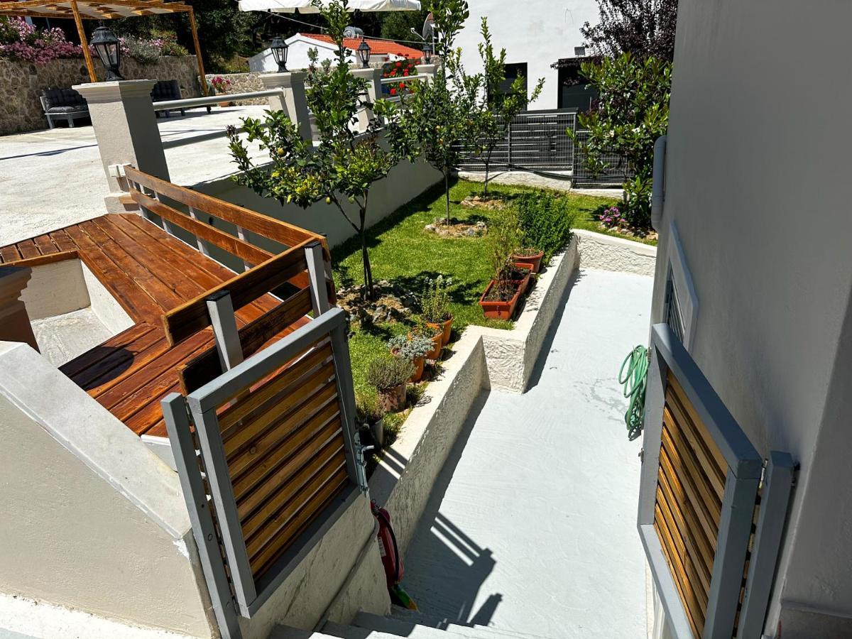 Holiday home Gialos House